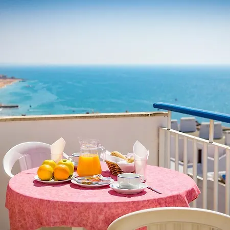 Mar A Vista